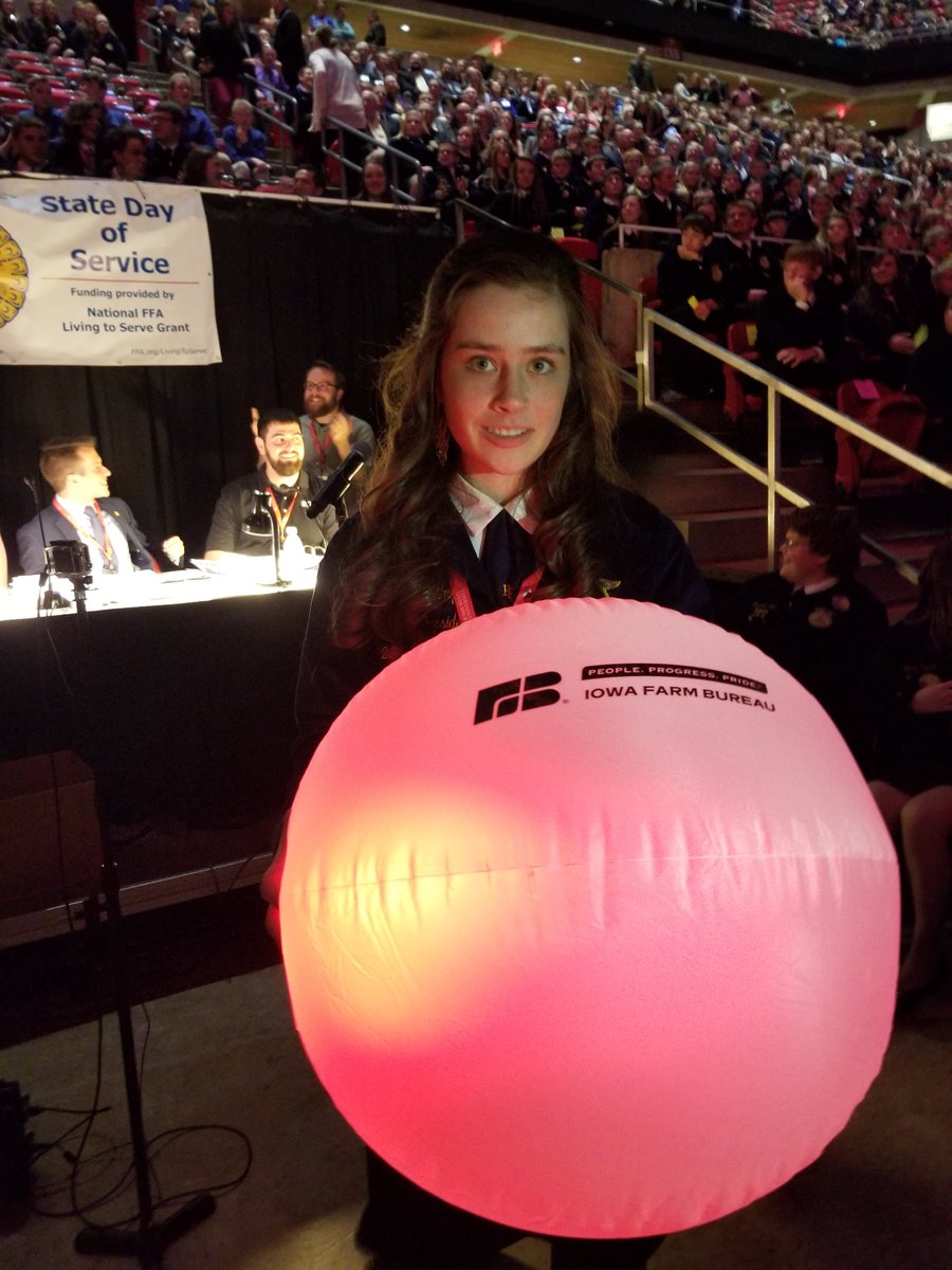 IowaFarmBureau's tweet photo. A handful of our favorite photos from this year’s @iowaffa Leadership Conference in Ames. Thank you to all of the students who took time to visit with us!
#ACenturyStrong #IAFFA18 #FFASLC18 #ICanWeWill #FFAProud https://t.co/c6grt2uX63
