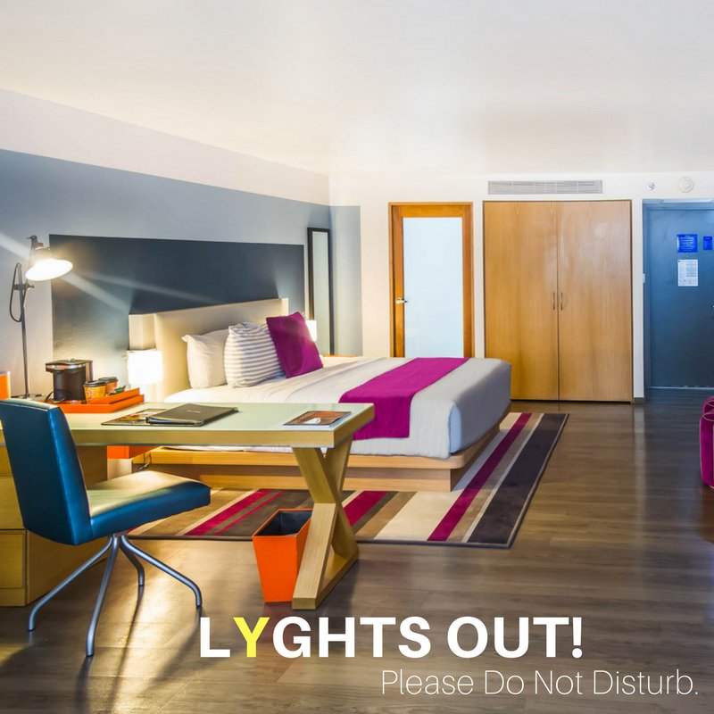 TRYP_IslaVerde's tweet photo. Each of our modern rooms features a wealth of contemporary conveniences, along with gorgeous dΓ©cors that blend Mediterranean origins with cosmopolitan chic. #TRYPIslaVerde #ThisIsMyCity #Comfort #GoodNightRest #LYGHTSOUT https://t.co/5XL2KNiagZ