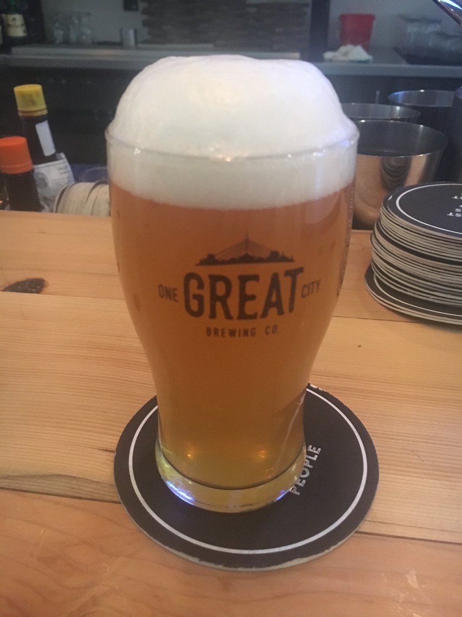 perrygoodbeer's tweet photo. Ok, we get it already hazey whaler. Take a chill pill @OGCbrewingco @torquebrewing https://t.co/4RWcJgUYRx