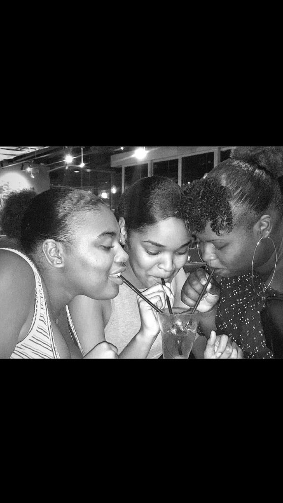 kaaygvddess's tweet photo. #bestbestfriends💓 https://t.co/EWVtufMLm4