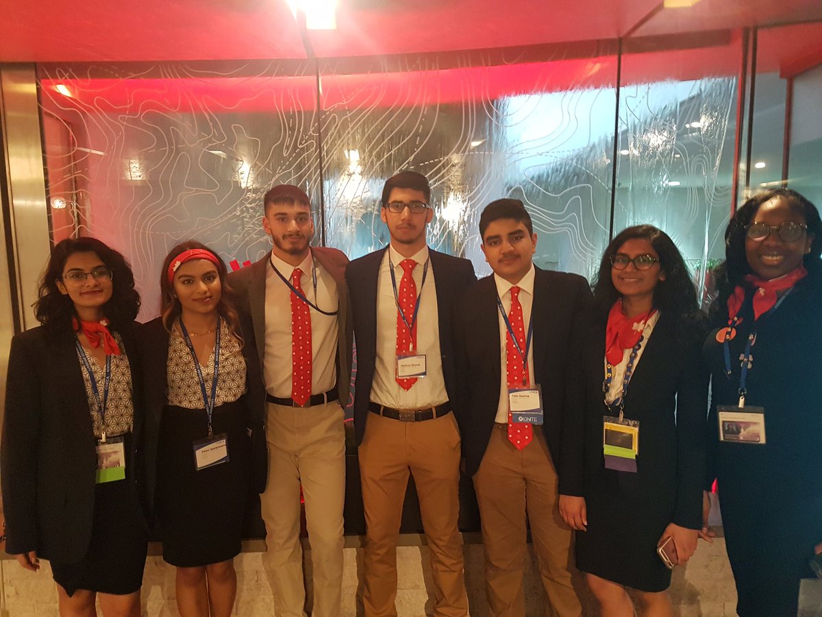 _megharaj's tweet photo. ICDC closing ceremony and final awards! Good luck to all @PeelSchools! @HMBSSBlizzards @HMBSSDECA #hbtakesicdc #PeelFam #fingerscrossed https://t.co/2G2li4abEY