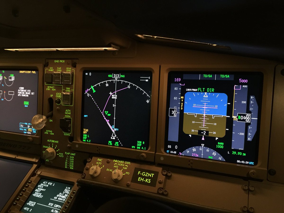 pascalrs's tweet photo. Getting ready... Boarding in progress. 8h12m tonight. #AF4081 https://t.co/tqWkSe5Kpv
