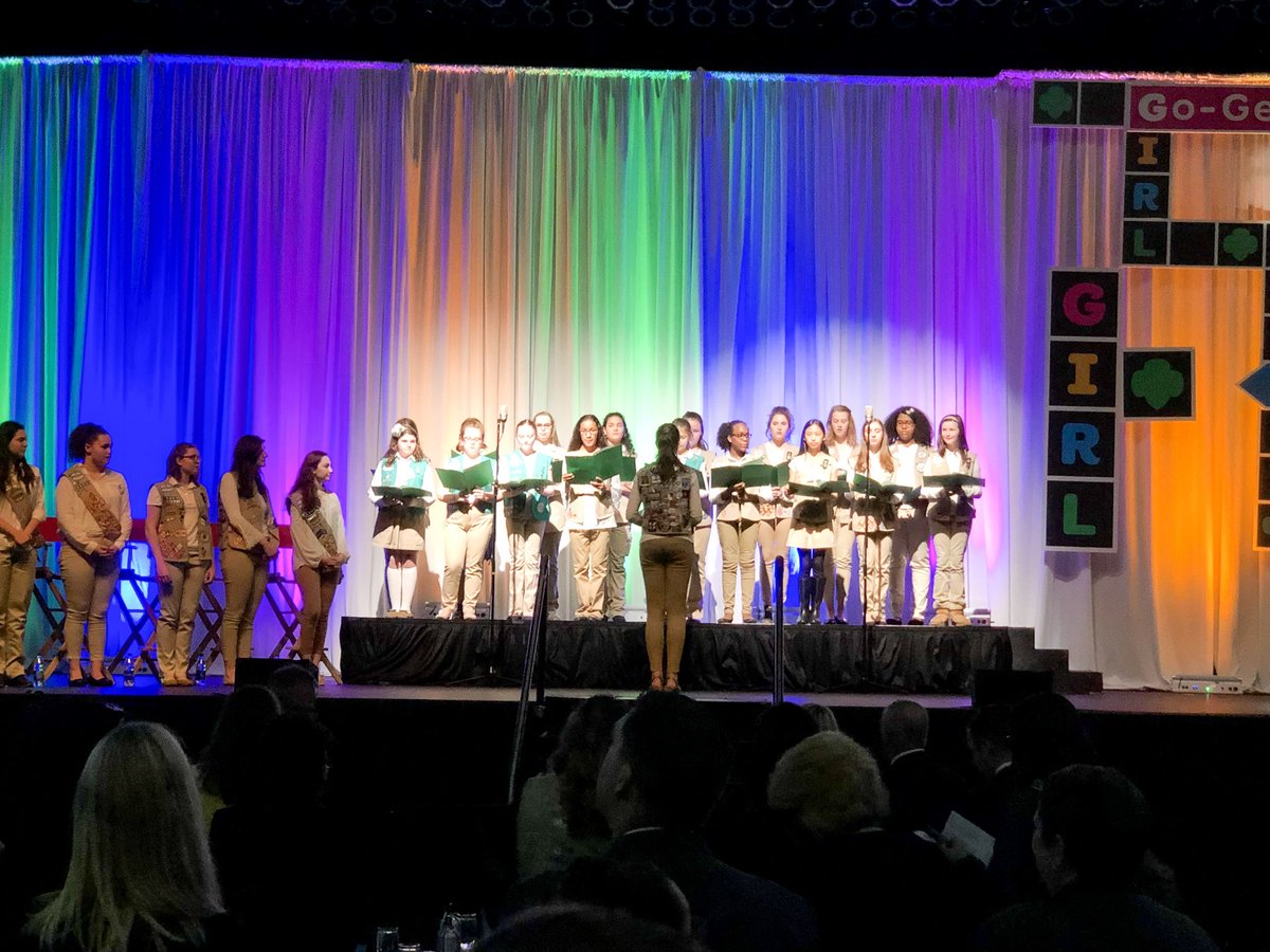 AshleySRusso's tweet photo. Great night at Take the Lead Lehigh Valley. So happy to involved in building courage, confidence and character in the these young girls 💕 #GSEP #TTLLehigh #GirlPower #TTL2018 @GirlScoutsEPenn @SocialTMktgPR @kloeventsllc @KGChando @UnitedWayGLV @asr_media @ThePeakTV https://t.co/wI6lNcs4ff