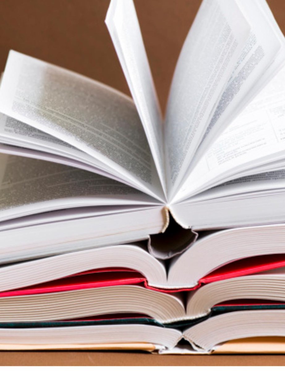 En mi liceo estamos llevando adelante el proyecto biblioheladera, necesitamos literatura adolescente y no tanto quién nos ayuda?? con rt para que lleguen muchos libros a nuestros jóvenes <a href="/diegodelacurva/">Min. Diego González González</a> @CerroLargoFCAsc <a href="/MiguelSimn4/">Miguel Simón</a>