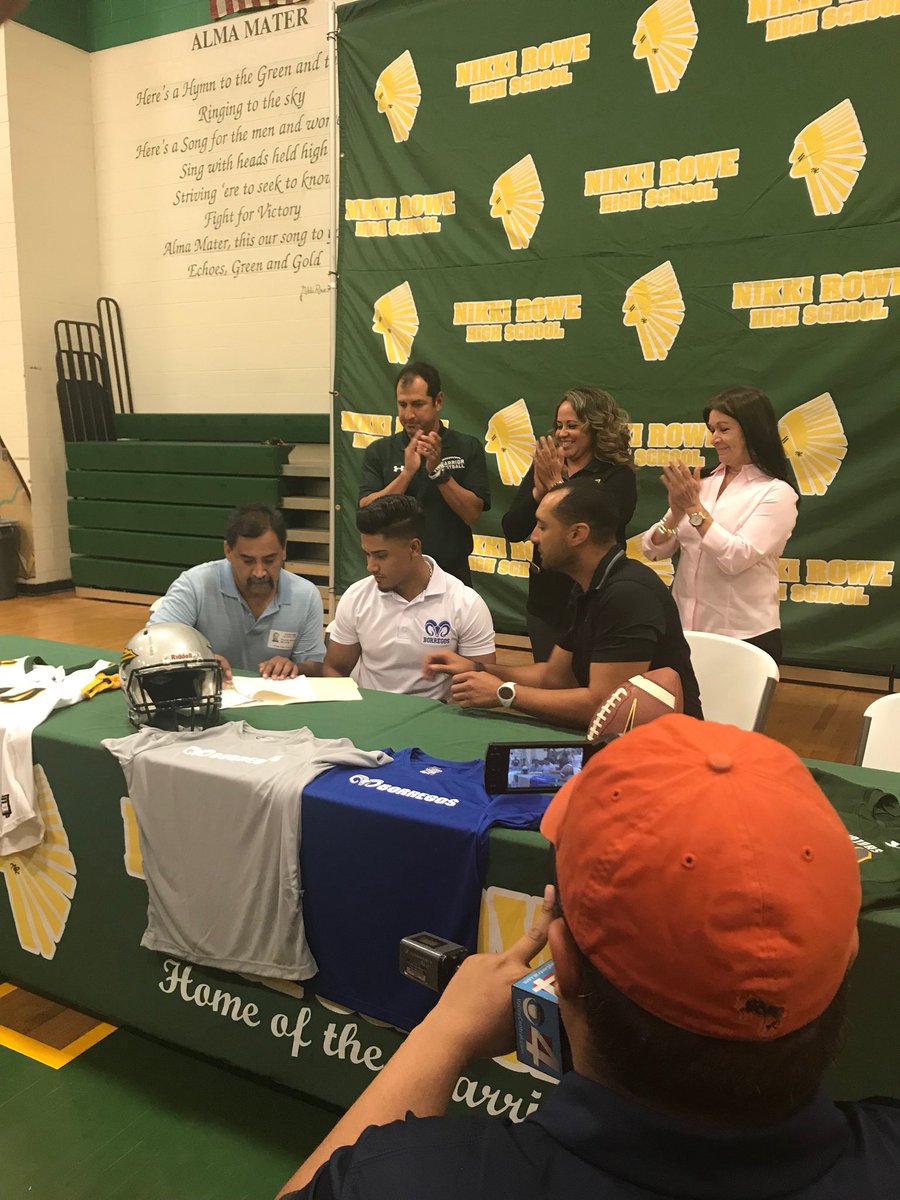 Rowe006's tweet photo. Congratulations to Hector for signing letter of intent to play for Monterey Tech! Proud of our Warrior! @McAllenISD https://t.co/3Wkkaqwde2
