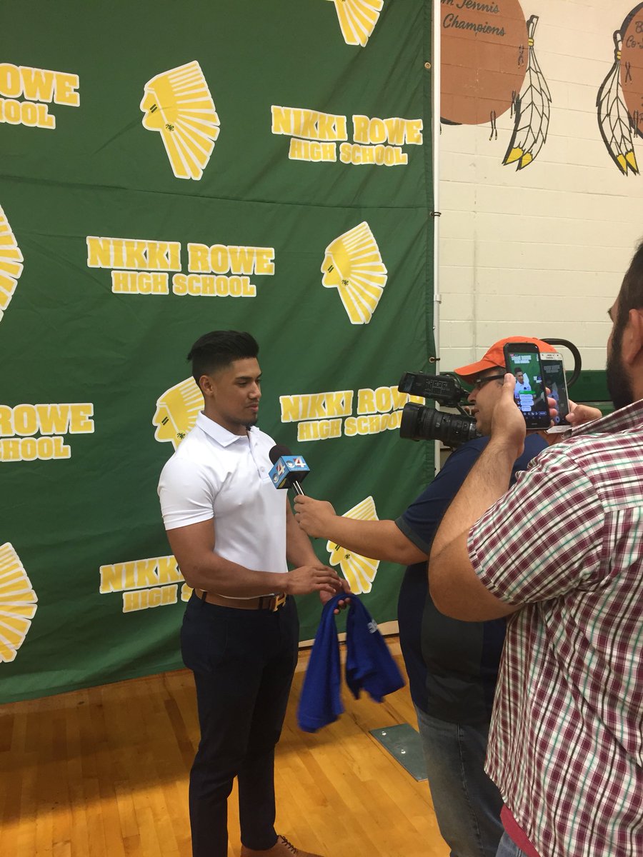 Rowe006's tweet photo. Congratulations to Hector for signing letter of intent to play for Monterey Tech! Proud of our Warrior! @McAllenISD https://t.co/3Wkkaqwde2