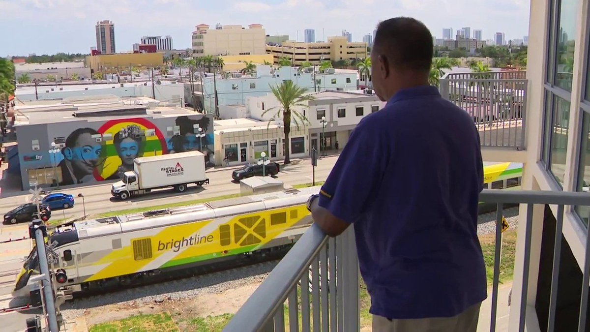 Railroad quiet zones coming to South Florida bit.ly/2JoCOXh https://t.co/aXS3LdDToy