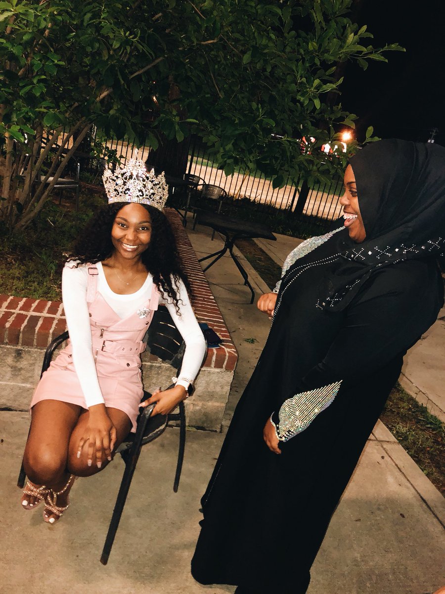 JayEeeCey's tweet photo. THEE 76th MISS BENEDICT COLLEGE 💜🐯💛 https://t.co/U57meC6bsh