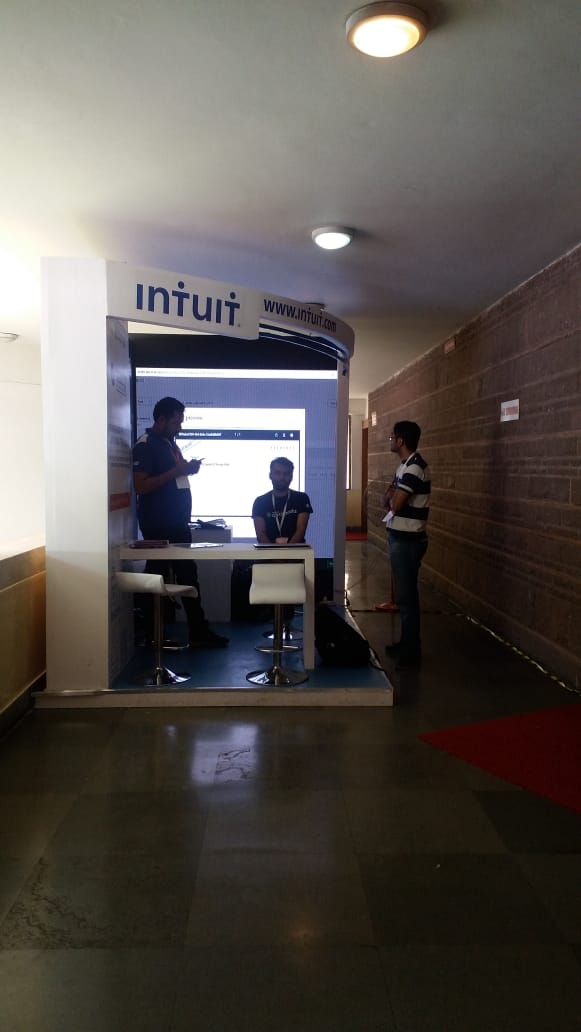 purwar24's tweet photo. Helping people to understand what we do @greatindiandev #gids18 #IntuitIN @IntuitIN https://t.co/fllakLjbnB