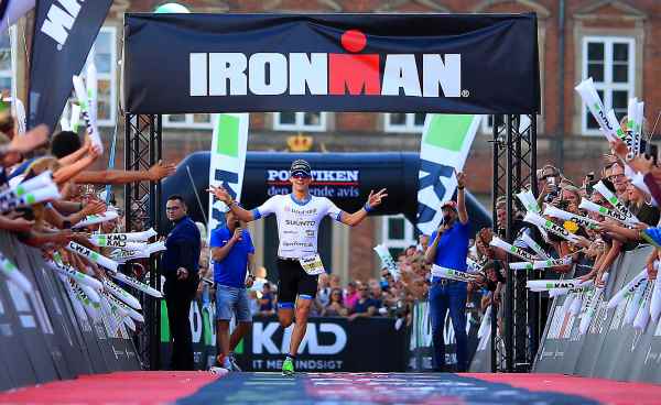 RunneerWeb's tweet image. Mide el rendimiento de tu carrera con el V02max bit.ly/2ssfJhL