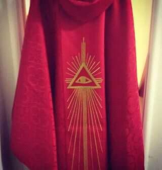 AgentRogan's tweet image. I recommend you to join and become part of the brotherhood of the illuminati and get to discover Fame,Wealth,Power and Glory as you attain Membership and be part of the new world order... Follow the light Hail🔺Inbox for membership or WhatsApp at +237 679191139