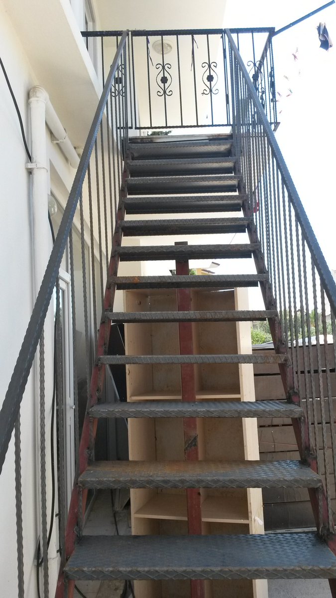 SEFA YAPI İNŞAAT VE PREFABRİK HÜSEYIN ÇULHA  METAL ÇELIK MERDIVEN