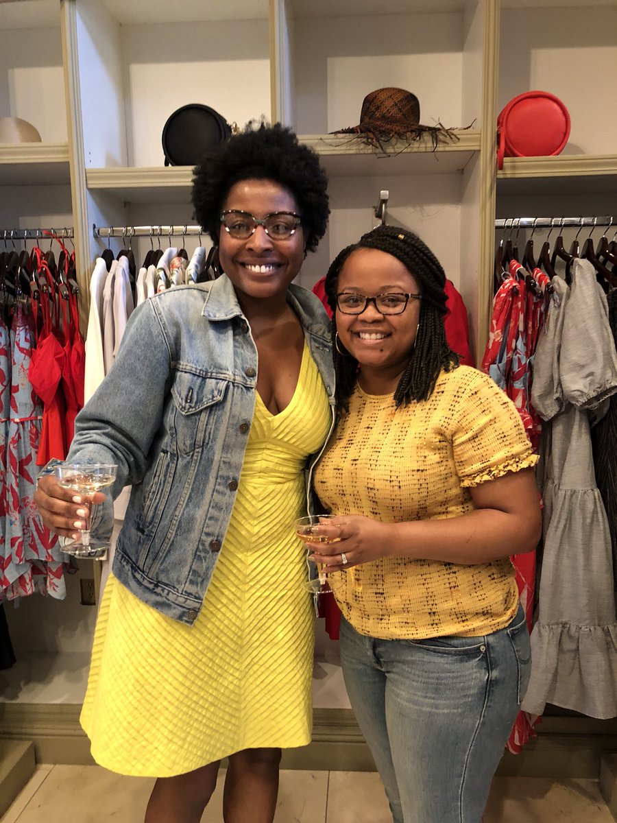 ColorCommntwk's tweet photo. Our #colorcommsf members are enjoying an intimate Sip and See with @shopmcmullen! https://t.co/UGszw2pBHR