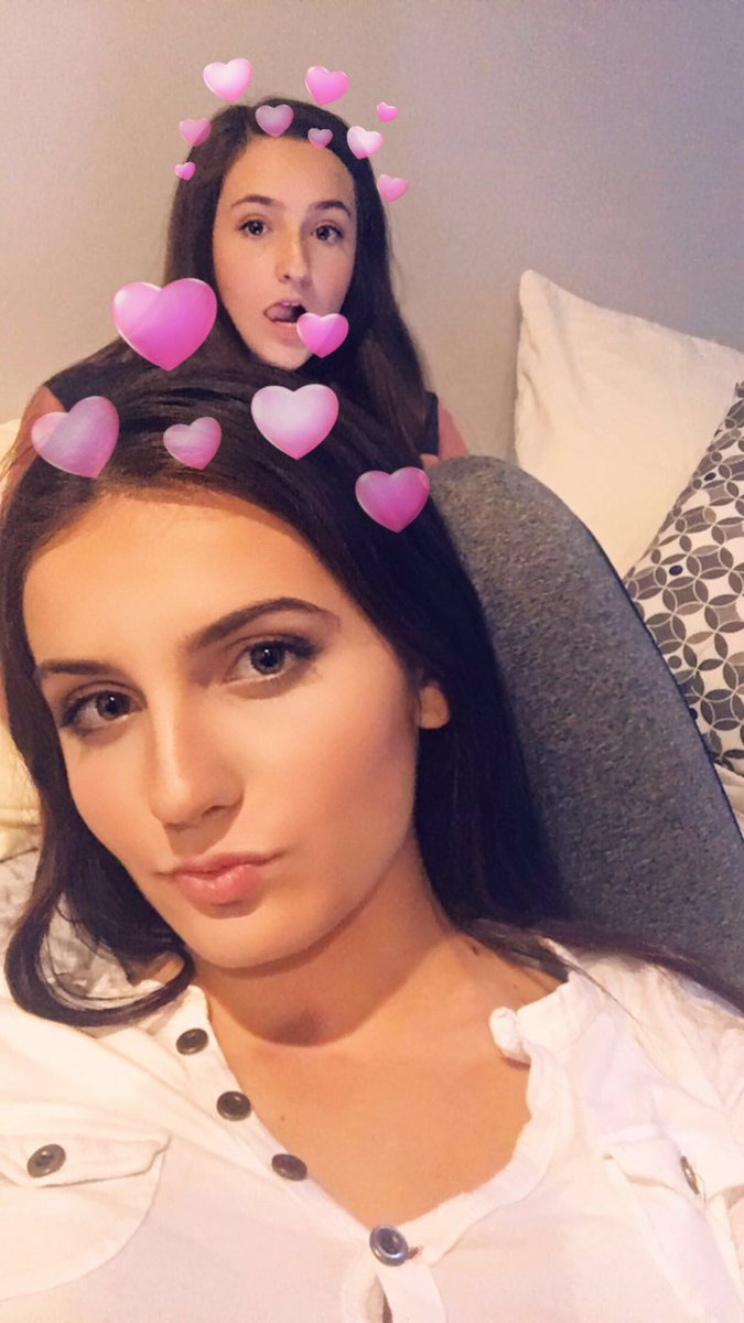 KingSylv00's tweet photo. They always told you your sister is your life long best friend &amp; after the arguments end , you find it's really the truth !💗#blessed , we tested out prom makeup &amp; made nick &amp; jack listen to Taylor swift as they painted the basement 😂😂 https://t.co/I9XZRb6C7E