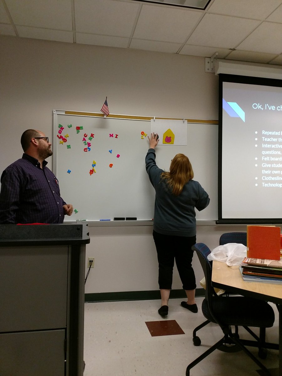 mswells01's tweet photo. Future literacy specialists designed emergent literacy presentations directed at an audience &amp; topic of choice.  This was one student's first encounter with a felt board for a story activity.  Verdict?  Life changing. #originaltechnology @UMWCOE https://t.co/gz9q8feTSX
