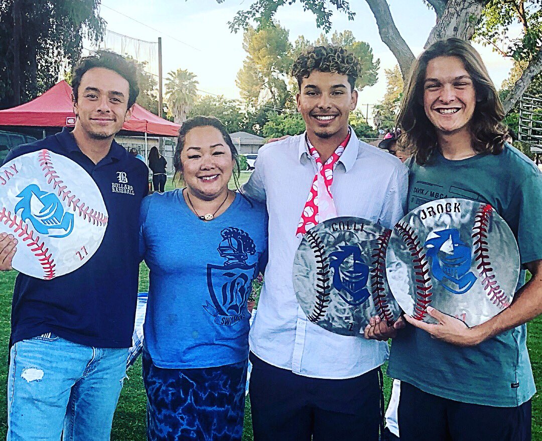 OishiiNomNom's tweet photo. Bullard Baseballs senior night... so proud of them ... https://t.co/wEyjhQaUBf