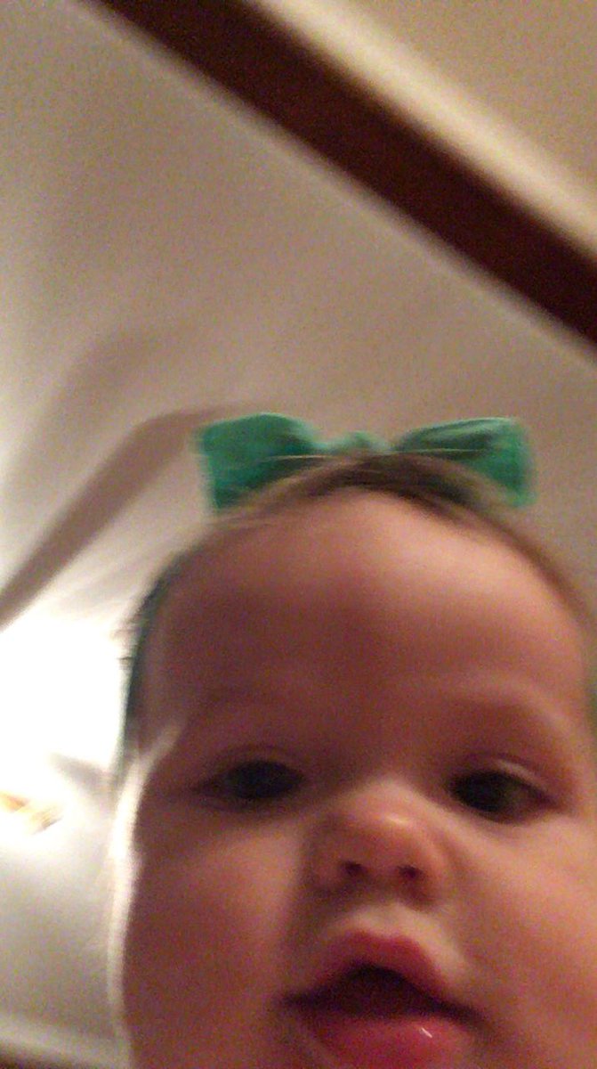 blakehenry_12's tweet photo. birthday FaceTime with the cutest one year old! https://t.co/3bUqTmUwyD