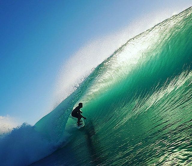 balisurfinfo's tweet photo. Repost from @gastonlee - #Uluwatu #bali #indo #indodreams #indonesia #surf #puravida #padangpadang https://t.co/i2ed4QL5Ob