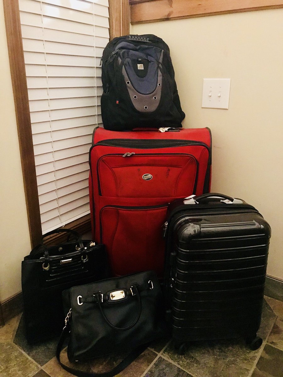 A_SLICK8's tweet photo. The Thatchers are ready to go !!!! See y’all soon :) 👍😘 - https://t.co/TKZk35LNLO https://t.co/Czhd0xn9fo