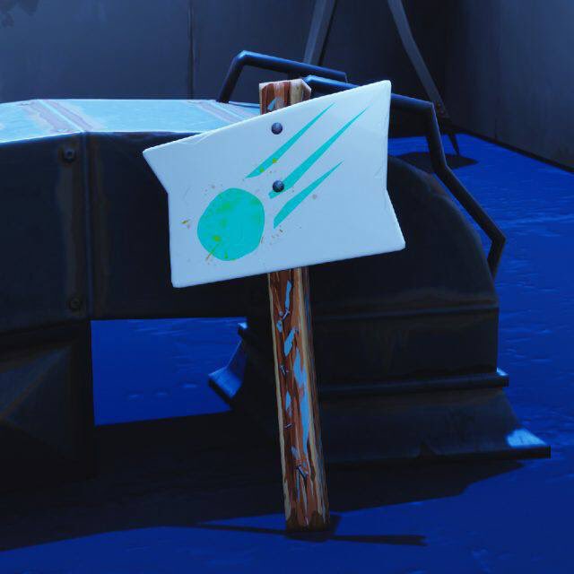 WorthyIce's tweet image. New area at Tilted Towers suggests comet might be hitting Tilted Towers today!

#fortnite #fortnitebr #FortniteBattleRoyal #fortnitebattleroyale #FortniteGame #FortniteServers