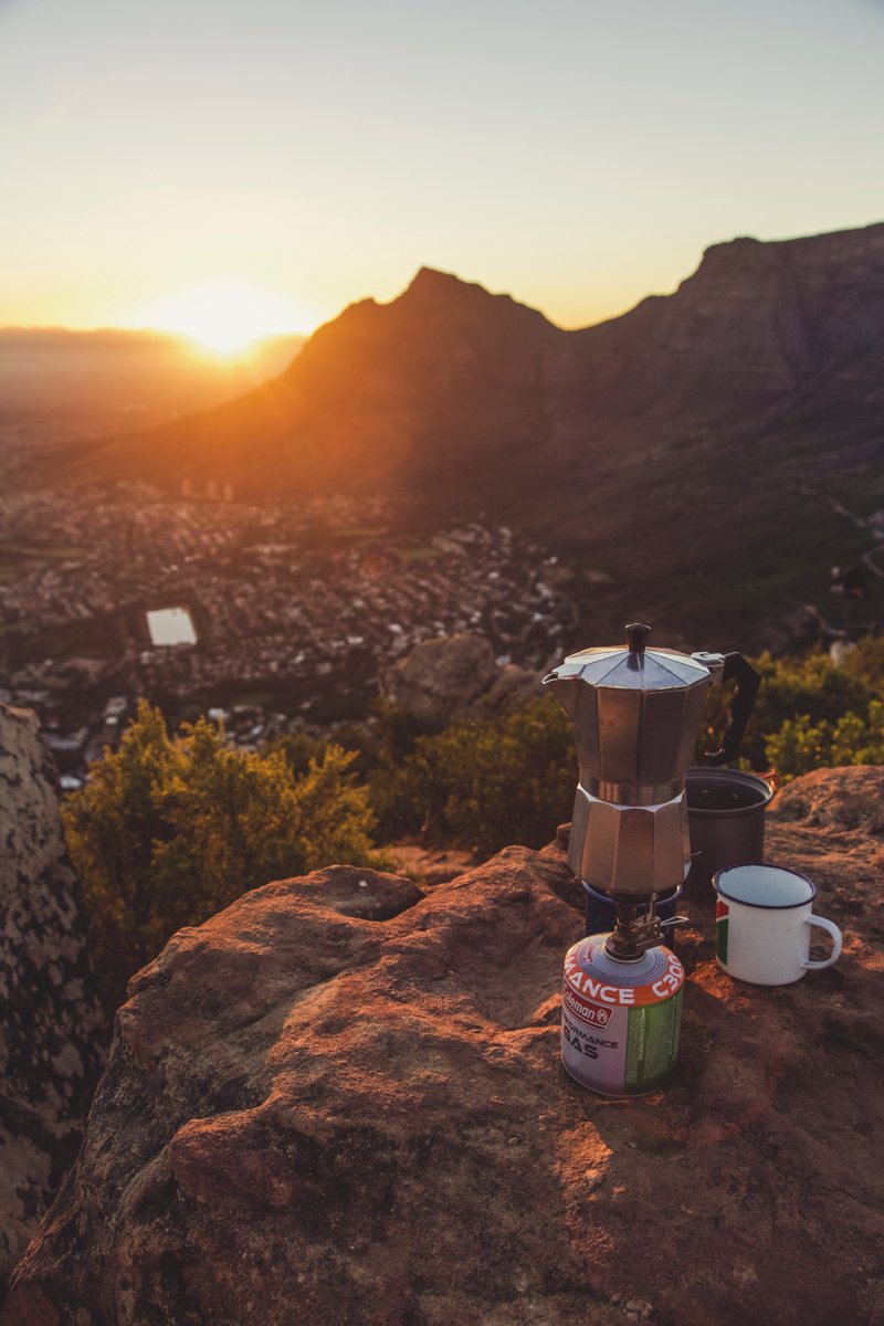 CoffeeEsperanto's tweet photo. One hour to hike to the top, ten minutes to prepare a nice cup of coffee, all to enjoy one amazing view! #EsperantoExperience #CoffeeAddict #CoffeeLover #CoffeeAndTravel 
https://t.co/Egs69Ep2hU https://t.co/KaRspn2uy1