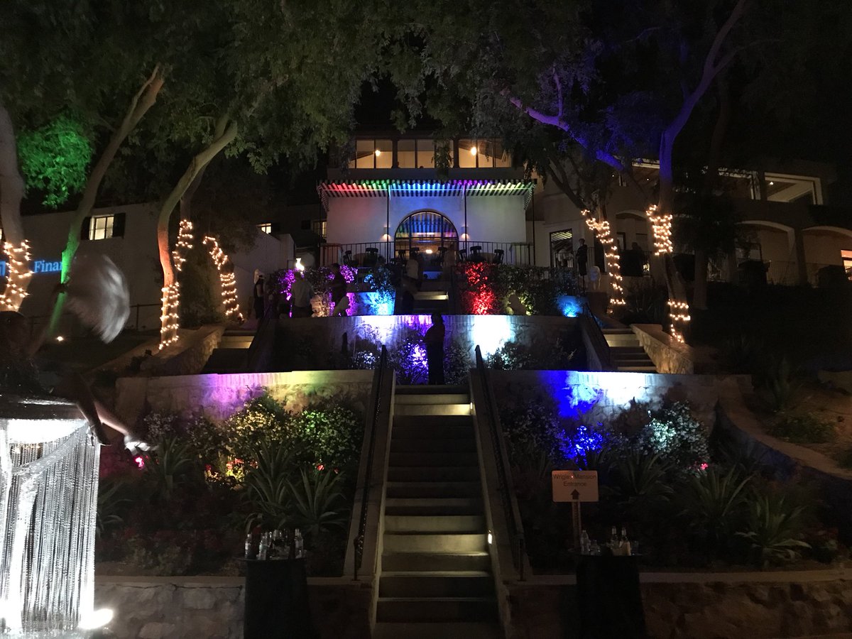 theJuliaCarlson's tweet image. What a night at Wrigley’s Manson! #lplmasters @LPL ❤️🎉