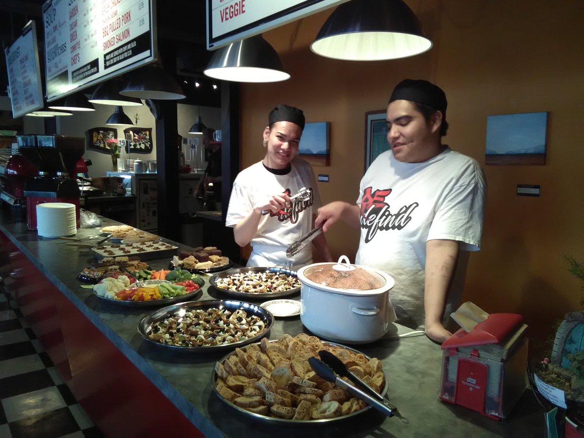 RedefindCalgary's tweet image. Members of the Redefin'd #kitchenkrew catered the dinner @mybowness Volunteer Appreciation tonight. Thank you Carla for inviting us to be part of it, and to Al @cadence_coffee for letting us invade your kitchen and for the amazing coffee.