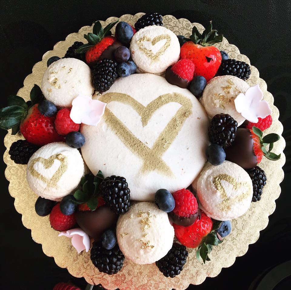 larosemilton's tweet photo. Check out this amazing creation prepared by our talented Chefs in the pastry kitchen.  #Macaroons #Cake #Berries #FreshProduce #SpecialtyItems #UK #Italy #Italian #Bakery https://t.co/959g9c1l2j
