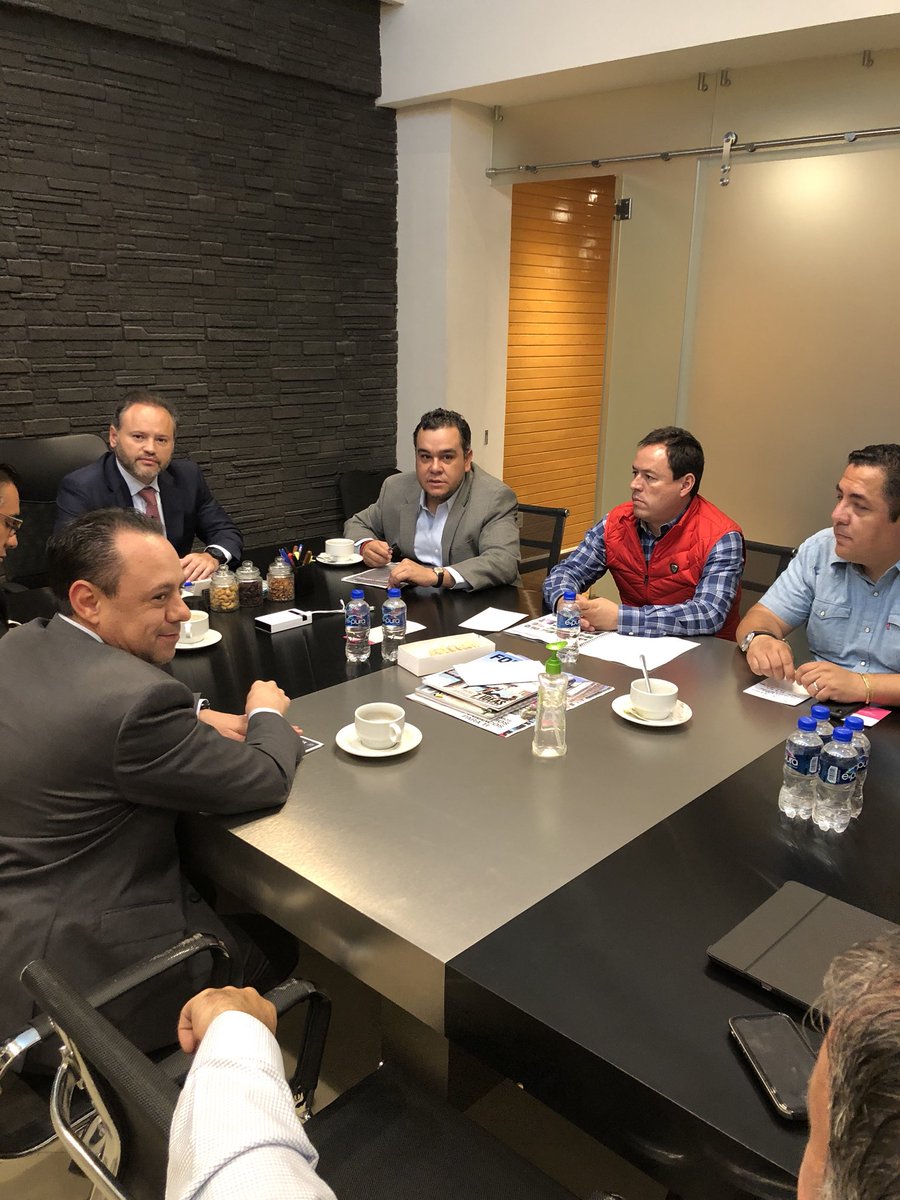 Hoy nos reunimos en la AGU, para tratar diversos temas relacionados con servicios públicos en @DelLaMagdalenaC