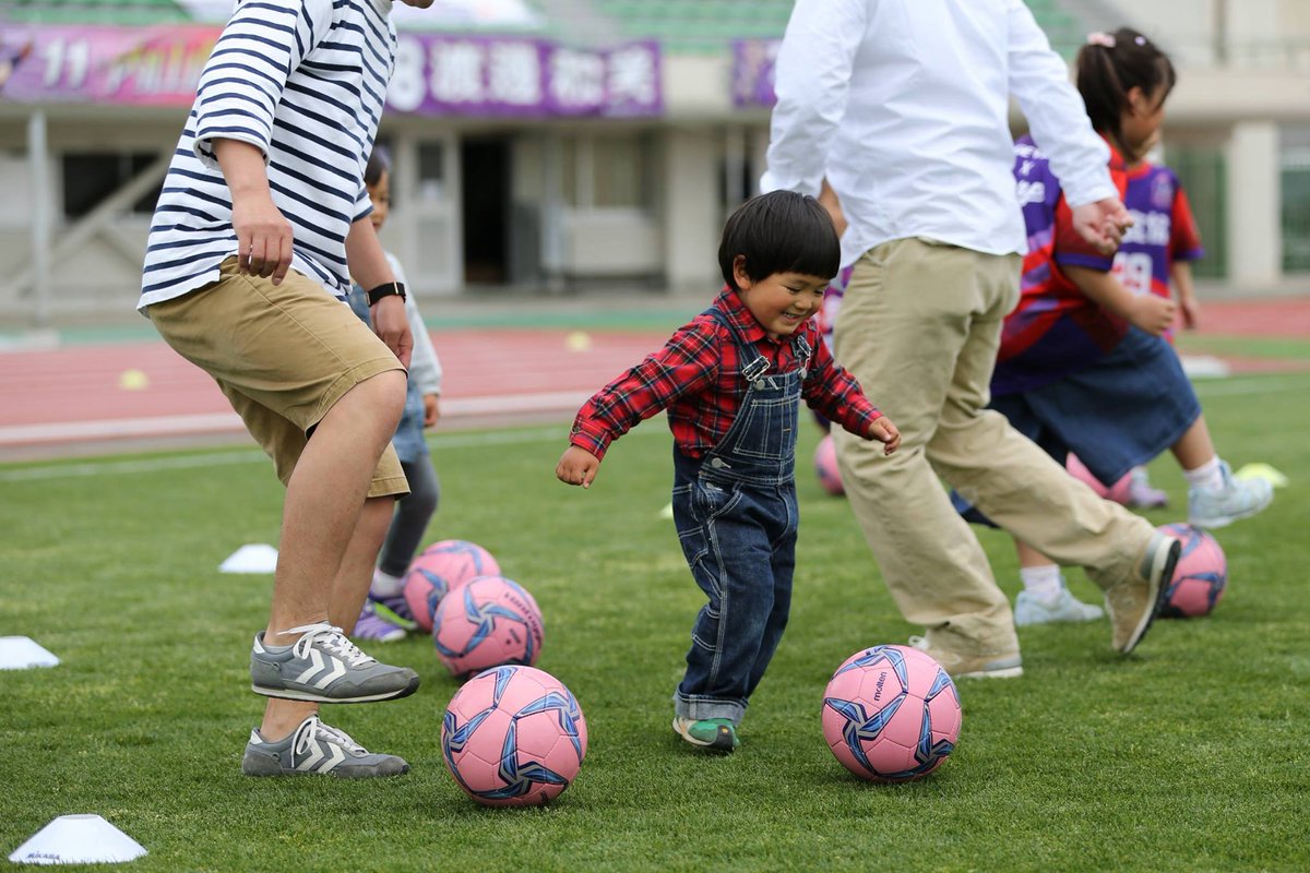 公式 アンジュヴィオレ広島 4 29ホームゲームイベント情報 親子サッカー体験会 １１ ００ １１ ３０ 受付１０ ３０ 広島スタジアム 親子 4歳 8歳までの子どもと親 または子どものみを対象としたサッカー体験会を開催します お気軽に参加