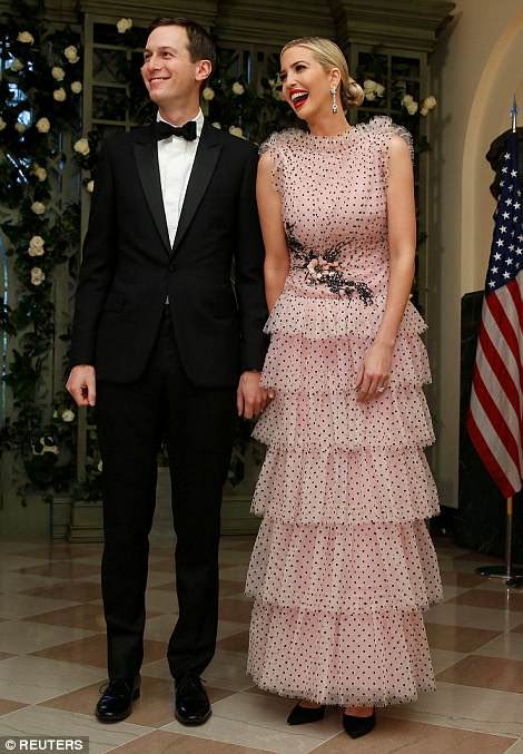 marypatriott's tweet photo. It’s really nice.. #Ivankasgown #majorunderstatement #tresbelle #StateDinner #MAGA🇺🇸 #MFGA #tcot https://t.co/xmajDyrIfr