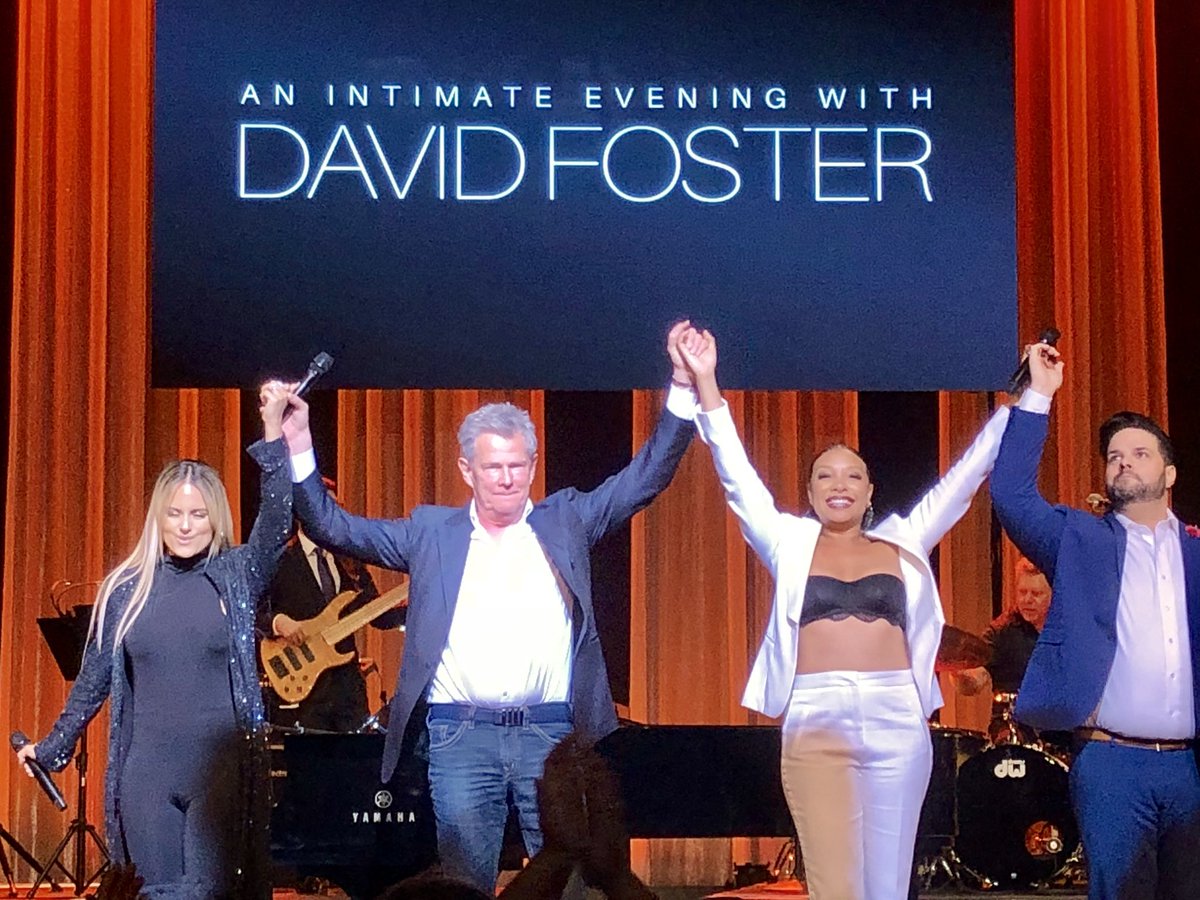David Foster, <a href="/officialdfoster/">officialdfoster</a> was awe-inspiring at <a href="/FloridaTheatre/">The Florida Theatre</a> tonight!!  Not to mention he invited me onstage to sing with him. Greatest night ever!!
