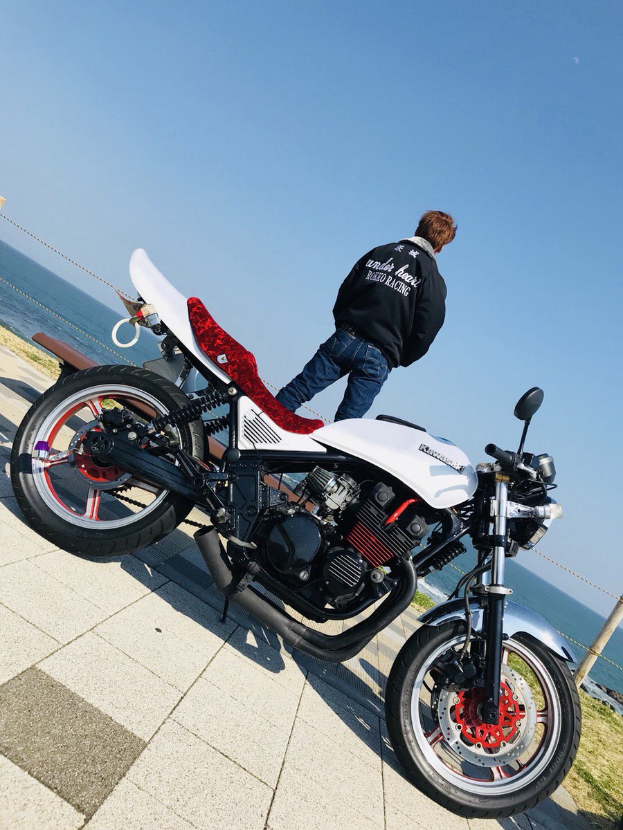 zephyr_cools's tweet photo. #このタグをみた人は真横写真を貼る https://t.co/L8aQFoFymO