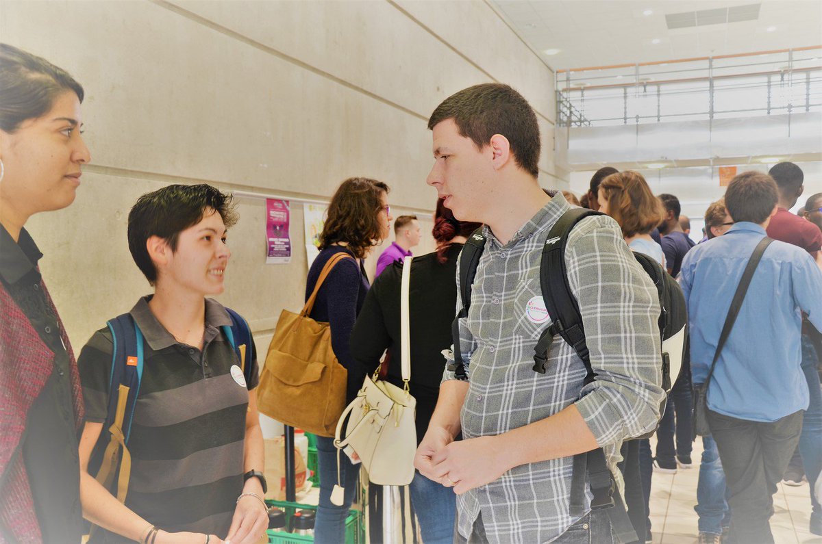 * Spécial Clermont Innovation Week 2018 *

L'album photo en ligne de la semaine de l'innovation, avec notre partenaire <a href="/familiesfr/">Families</a>. Enrichissement quotidien !

families.fr/event/9667/Cle…