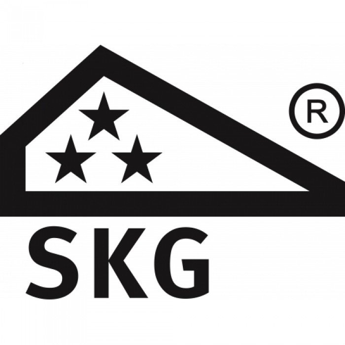 EvertIsken's tweet photo. Waar staat het bekende SKG keurmerk voor? De SKG, is een onafhankelijke instantie, die al meer dan 35 jaar erop toeziet, dat veiligheidsproducten qua sterkte en duurzaamheid aan bepaalde eisen voldoen.  Lees hier meer over de symbolen  https://t.co/QN8P40pLac https://t.co/ThV6xZTPDb