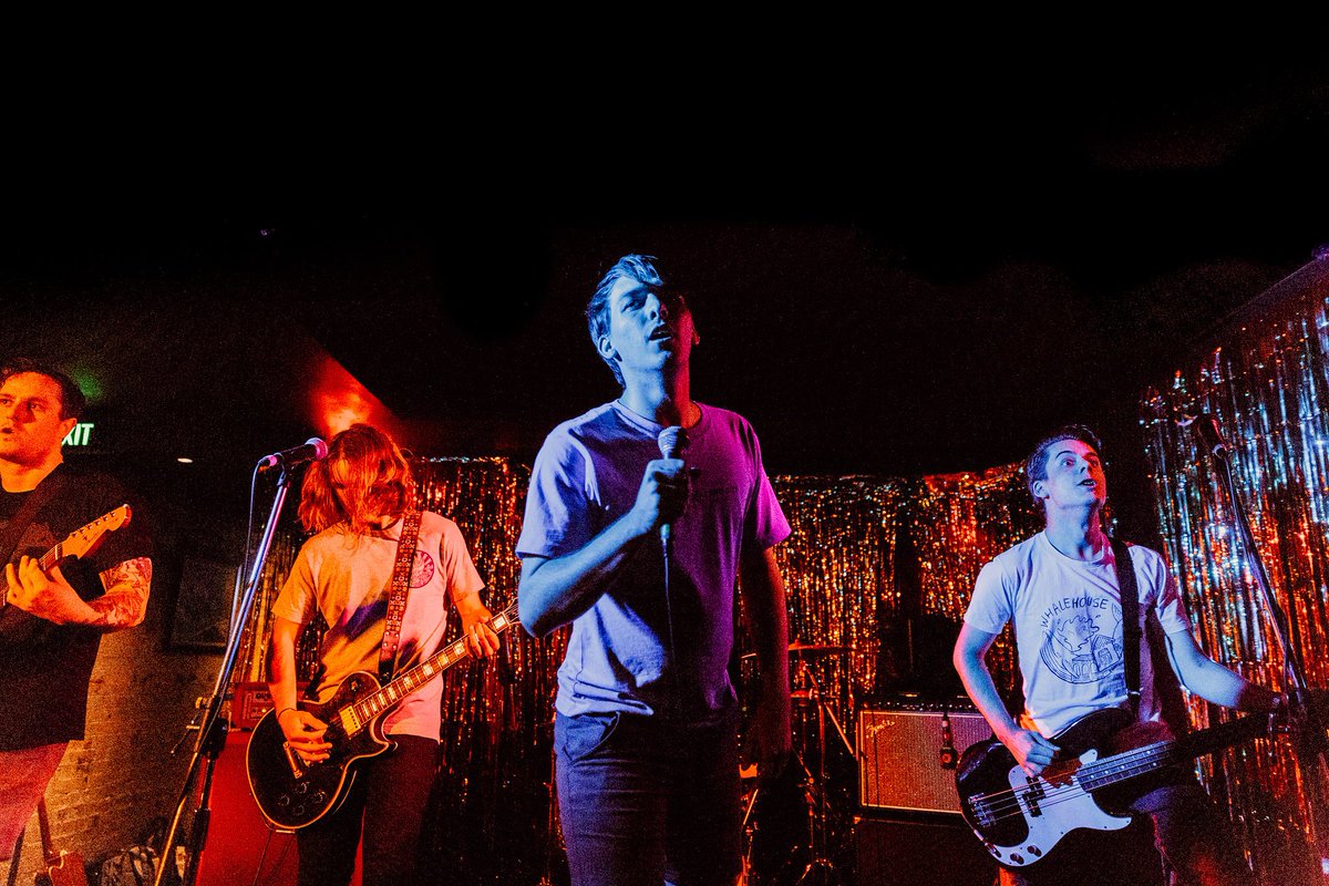 This Saturday we play Bendigo at Musicman with <a href="/bluevelvetau/">Blue Velvet</a> and <a href="/MildManic/">Mild Manic</a>. Going bush, see ya at Pizza Hut friends, for all y’all can eat desserts.

Photo by <a href="/rubygboland/">Ruby 🪐</a>