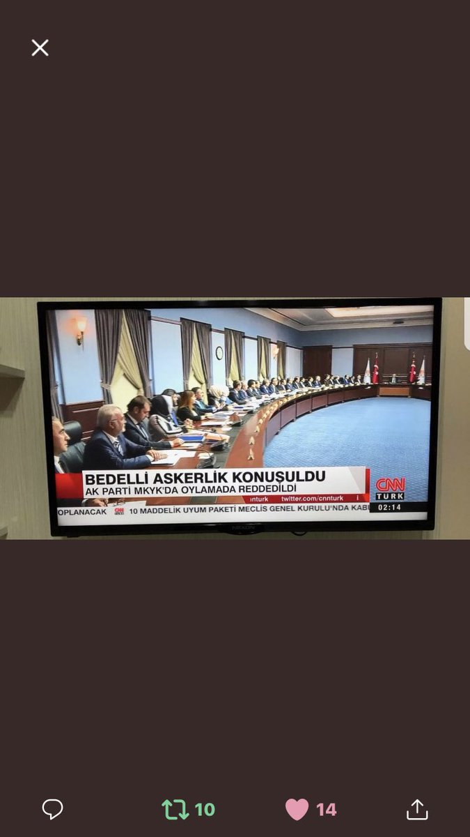 GocebeHakan's tweet photo. #bedelliaskerlik2018 🔴🔴🔴🔴
#BedelliYoksaOyYok 🔴🔴🔴🔴
SESSİZ YIĞINLAR BUNUN HESABİNİ SANDİKTA SORAR MAĞDURLAR BUNU UNUTMAZ ELBET HESAP GÜNÜ GELECEK BİZ HAKKİMİZ OLANİ İSTEDİK ŞİMDİ SİZ HAKKİNİ̇Z OLAN OYU İSTEYECEKSİNİZ ALİR MİSİNİZ SANDİKTA GÖRECEĞİZ https://t.co/b7AYQL3xE9