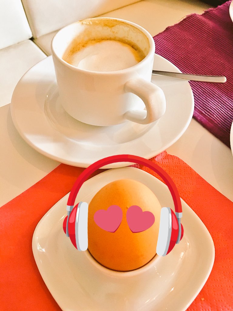 ericweismuc's tweet photo. @Kaspersky_DACH @TechbuyerDe @ATIXAG @taroxag @SchneiderElecDE @BVGSystemhaus @techconsult_de @bintecelmeg_de @ColoCommunity @funkschau_de @netzpalaver @itkexperte @BVG_Kampagne @NorbertKeil Zeit wieder für ein #Twittei #Twittegg - herzliche Grüße vom Frühstückstisch aus Darmstadt ☕️ https://t.co/qpT344ioVh