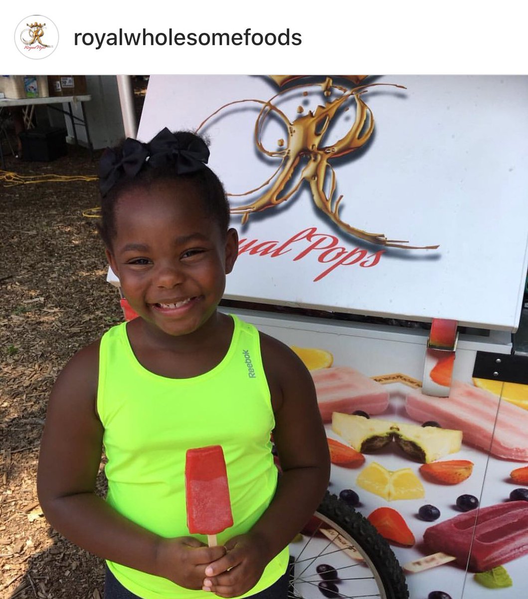 PREPKITCHENS's tweet photo. Look at that smile Royal Wholesome Foods USA Royal Pops (Popsicles)
.
.
. #royalpops #popsicles #allnatural #vegan #organic #sweet #natural #strawberry #wholesome #organic #fresh #fun #summer #prepatl #sharedkitchen https://t.co/k9dH7aZBhA