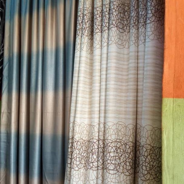 We make your home pop with our quality and colourful curtains fabrics. Let's give your space a design treat  They are very affordable too. All curtains accessories are available too. Holla to order in the dm. #asakeinteriors  #interiors  #lagos  #interiorstyling