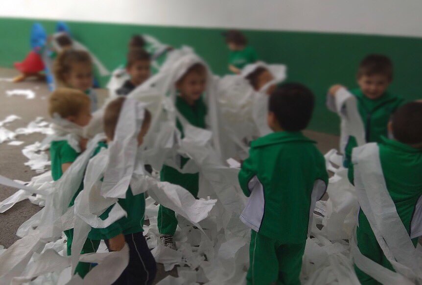 ¡Diversión en estado puro!
La Escuela Infantil lo pasó genial😁😁