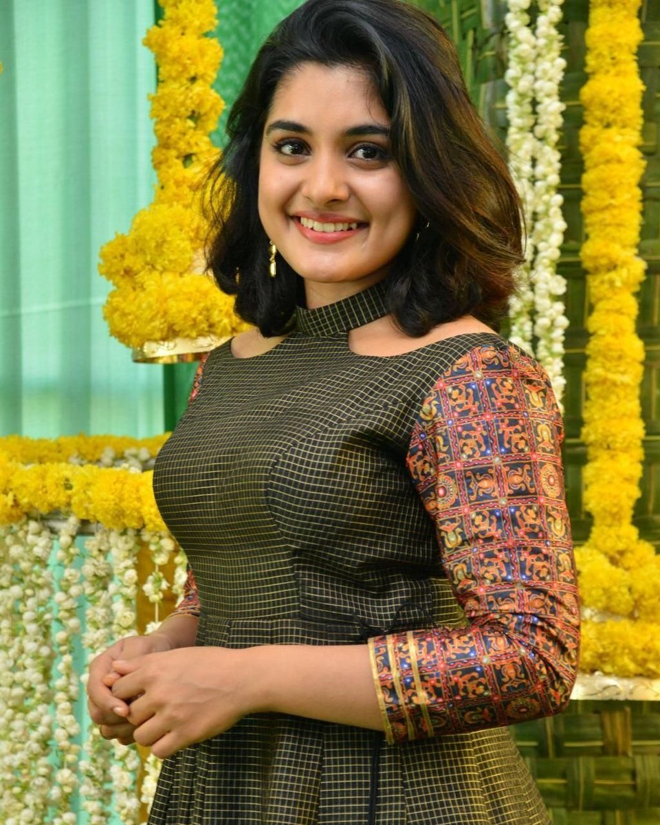 #FansExpress #Tollywood #TollywoodActress #NKR16Launch #JrNTR #NivethaThomas @s_p123sam @SupperSunny @24swathig @proyuvraaj @baraju_SuperHit @i_nivethathomas  Nivetha Thomas Latest Photos From #NKR16 Launch Event. View More Pics ⏩ fansexpress.in/2018/04/niveth…