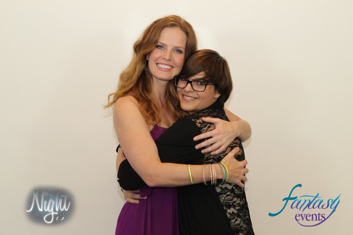 FrancescaAngar's tweet photo. Happy birthday to my favorite Wiched Witch @bexmader  you are so amazing,so sweet, and wonderful <3 i can wait to see you again in Paris! Have a great day! https://t.co/snmhmQUWpe