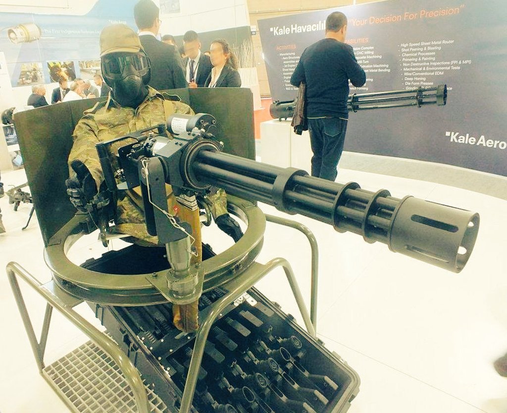SSHaberleri's tweet photo. #Kalekalıp , #Femsan ve #Ünimetal işbirliği ile 7.62x51 mm, dakika da 6.000 mermi atabilen Çok Namlulu Makinelı Tüfek...
#savunmasanayii #defenceindustry https://t.co/VAwtizRiz2