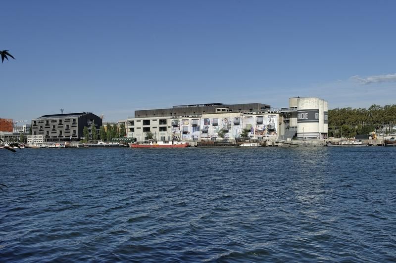 BiennaleLyon's tweet image. Aujourd&apos;hui #HeritageMW  En  2003 @BiennaleLyon a permis l’ouverture de la Sucrière, ancien magasin général des sucres construit dans les années 30. La réhabilitation de la Sucrière par #zarchitecture a constitué une étape importante dans la transformation du quartier Confluence.