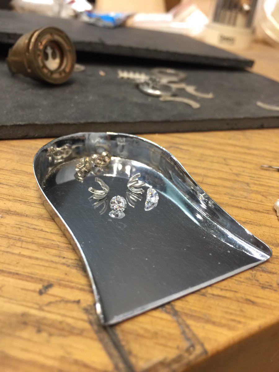 freeman_design's tweet image. #Earring #Studs #ProgressShot #Platinum #Gemstone