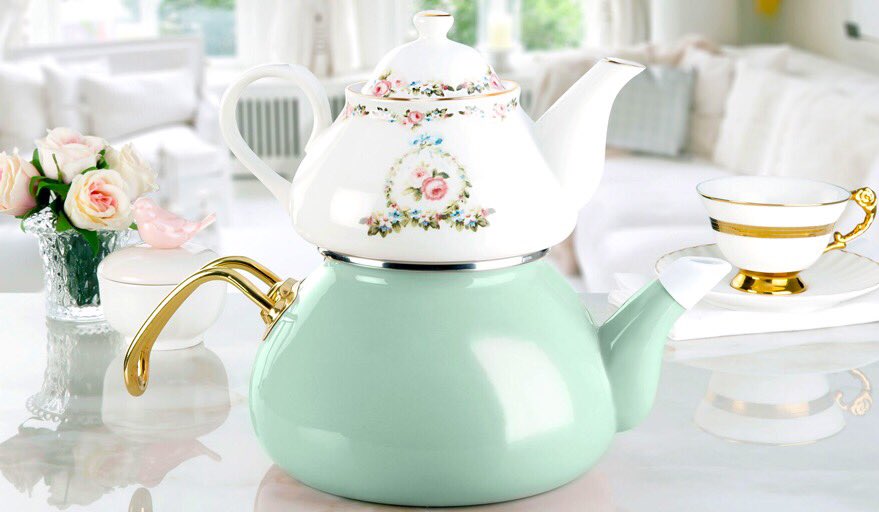 Çaydanlık Hediye!
Görseli beğenip, RT’leyen ve yorum kısmına #madamecoco yazan "şanslı takipçilerimize" eşsiz tasarımlı çaydanlık hediye! Yorum sayınız kadar şans… madamecoco.com