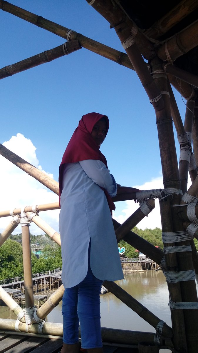 amphotherapy's tweet image. 