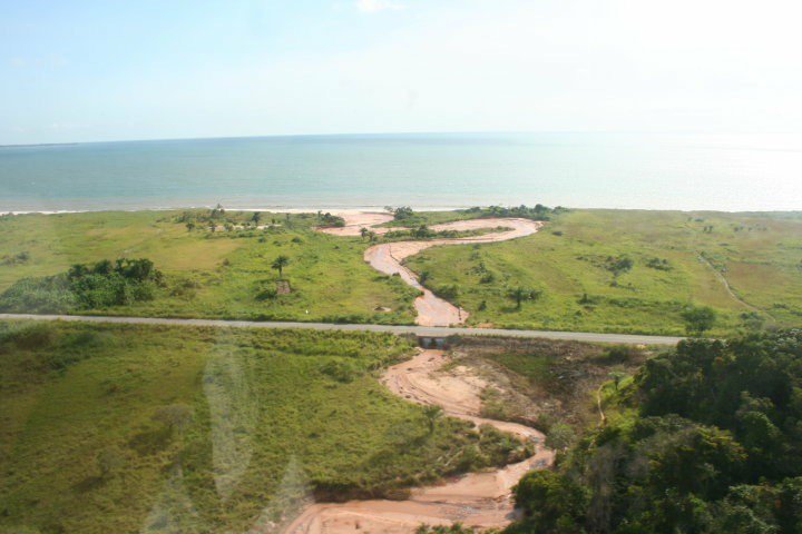 CongoVisit's tweet photo. #Kouilou : Un potentiel touristique, naturel et culturel impressionnant encore vierge. Venez nombreux investir dans ce potentiel touristique énorme qui malheureusement n'est pas suffisamment exploité.
#République_du_Congo #Beach #Tourism #Pointe_Indienne #Loango #Travel #Relax https://t.co/Cln0Y9Gmum