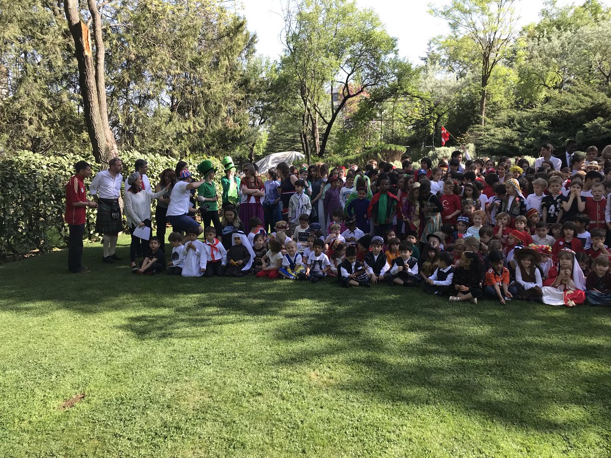 HeadBesaTurkey's tweet photo. All the he colors of our school community. The different places we call home celebrated at International Day @The_IPC @The_IMYC @COBISorg @iapsuk @The_IEYC https://t.co/DwJVvImTYB